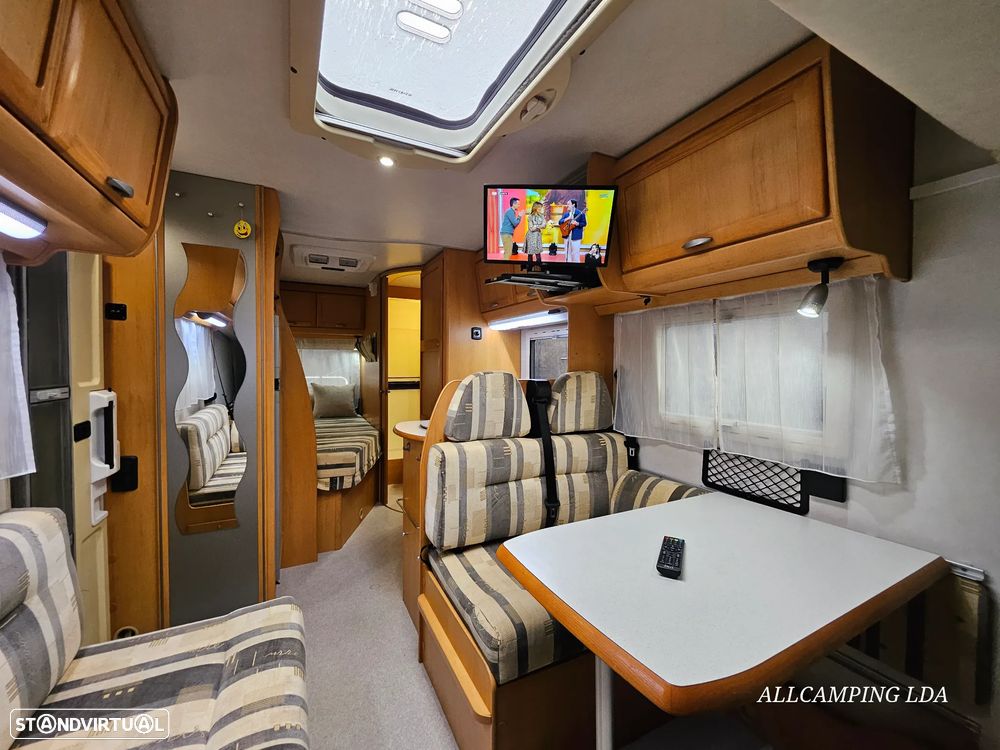 Hymer B Classic 655 CAMA FRANCESA + BASCULANTE - 46