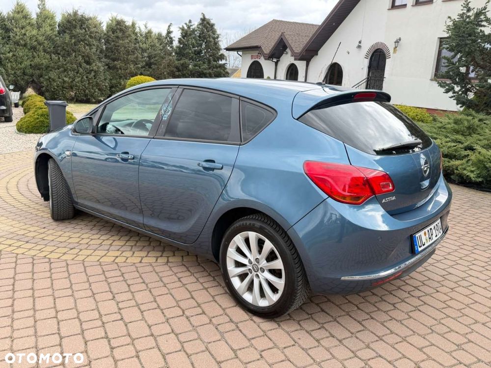 Opel Astra - 39
