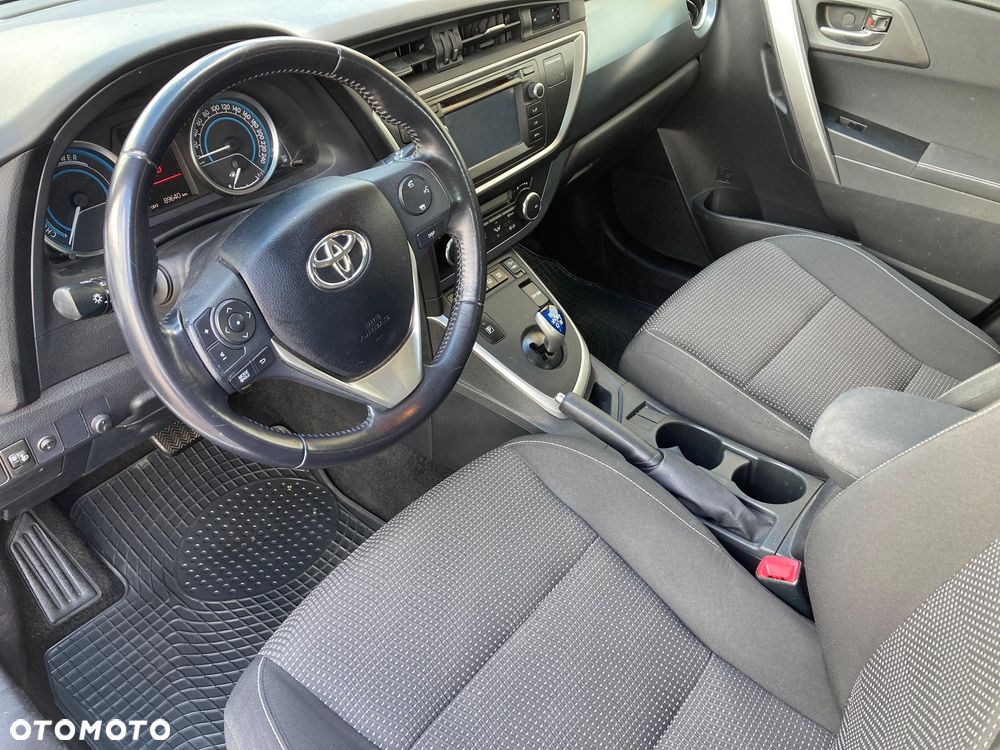 Toyota Auris - 7
