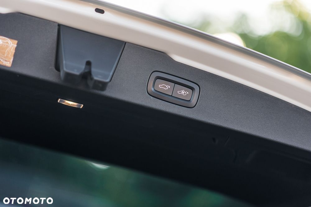 Volvo V60 B4 B Geartronic Momentum Pro - 13