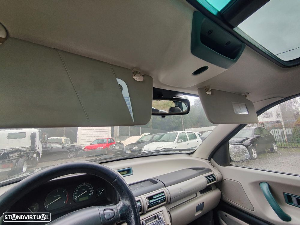 Land Rover Freelander 2.0 Td4 - 9