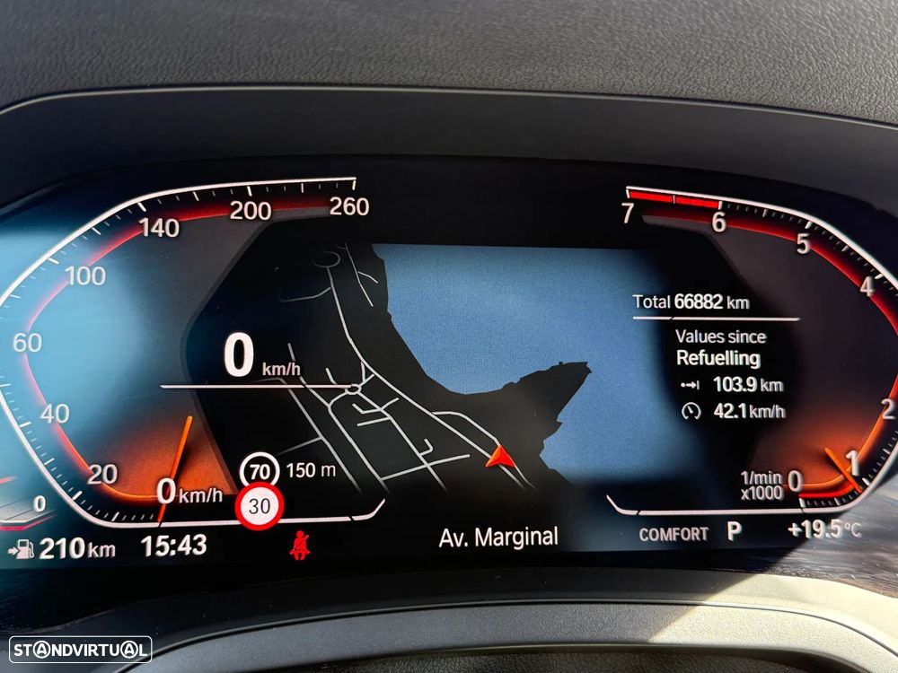 BMW 330 i Pack M Auto - 11