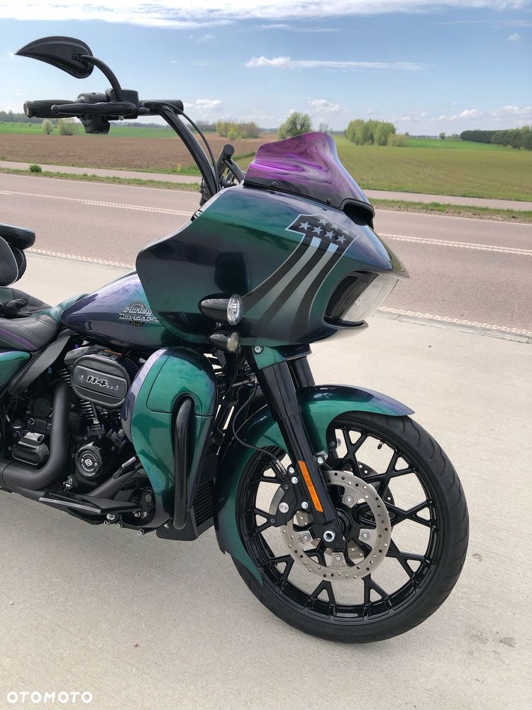 Harley-Davidson Touring Road Glide - 8