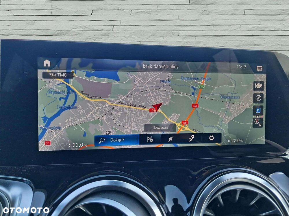 Mercedes-Benz GLB 200 AMG Line 7G-DCT - 16