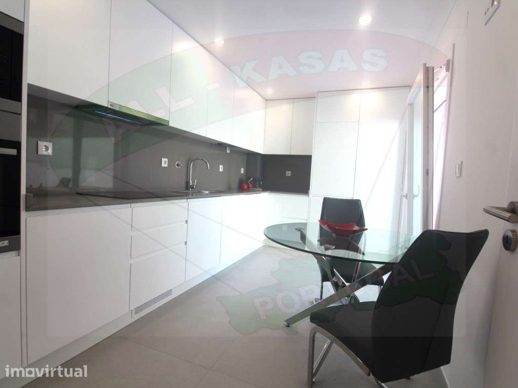 Apartamento T3, no coração da Amadora - Grande imagem: 4/18