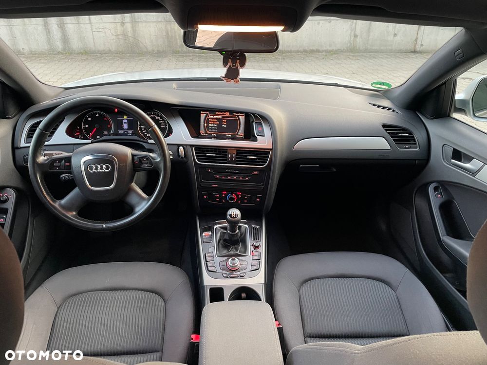 Audi A4 Avant 2.0 TDI DPF Attraction - 17
