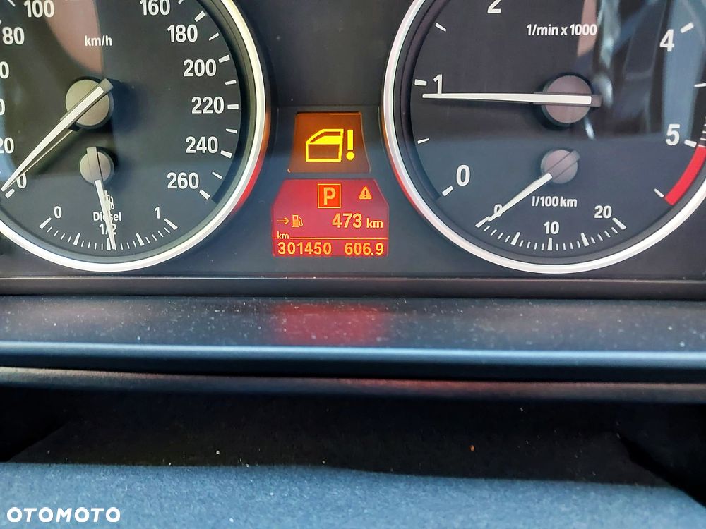 BMW Seria 5 520d - 15