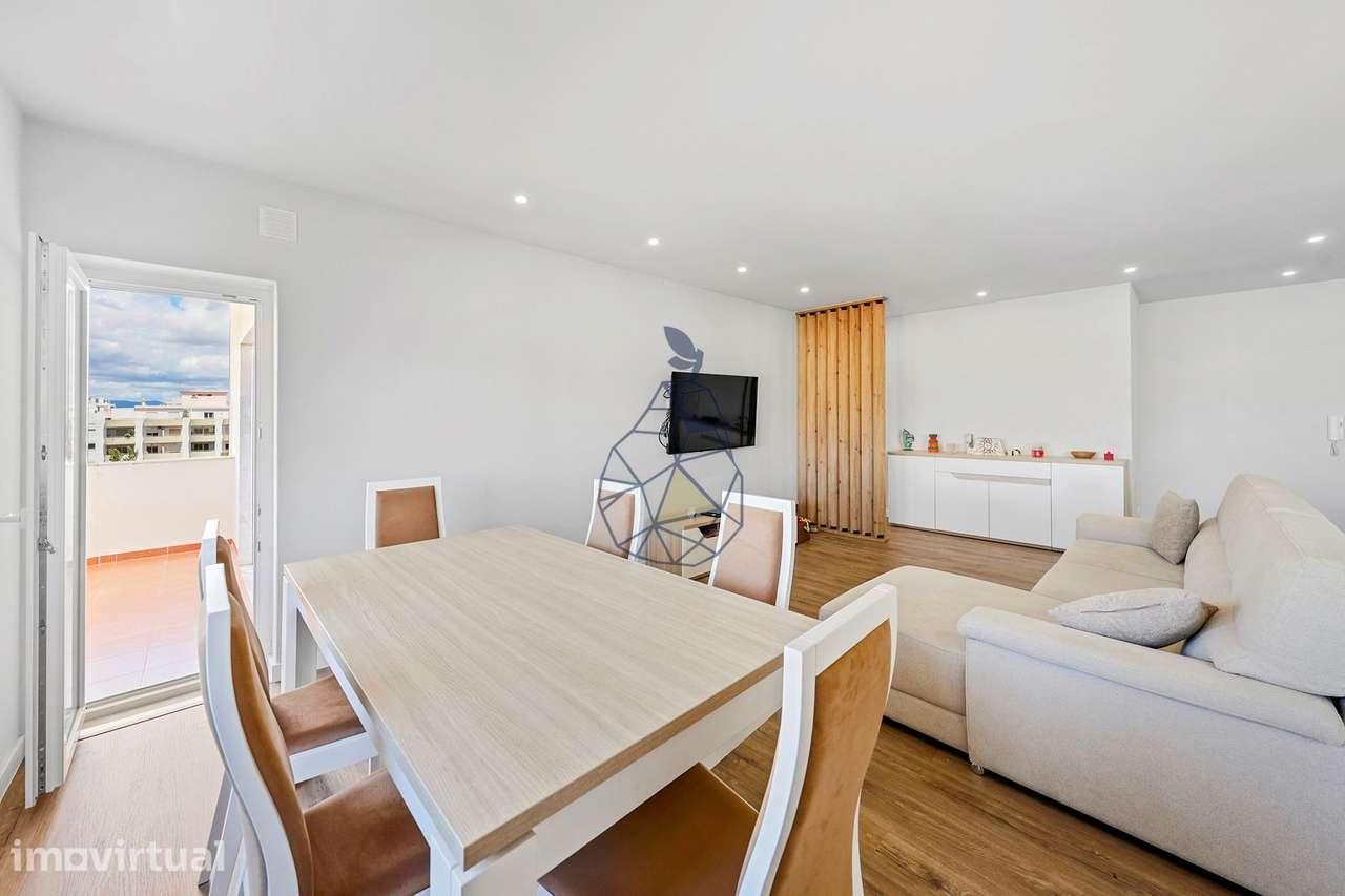 Apartamento T2 totalmente remodelado, Boa exposição Solar em Portimão - Grande imagem: 3/44