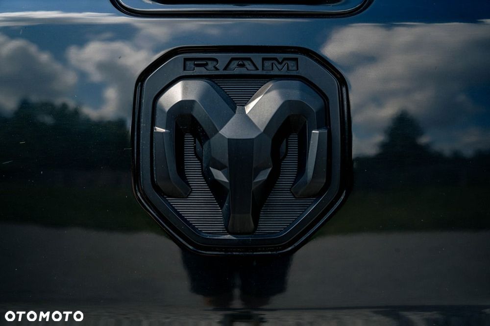 RAM 1500 - 15