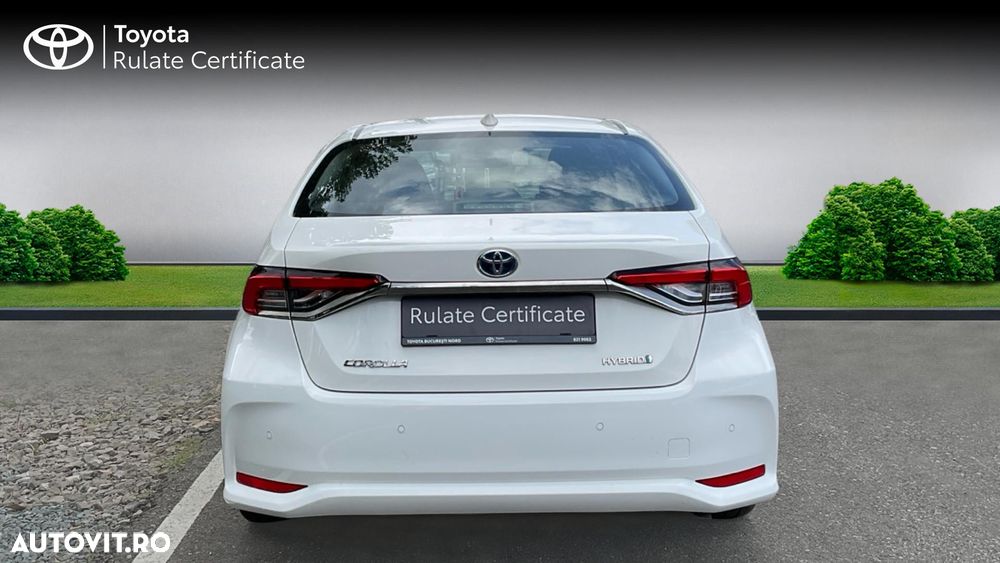 Toyota Corolla 1.8 HSD Business - 4