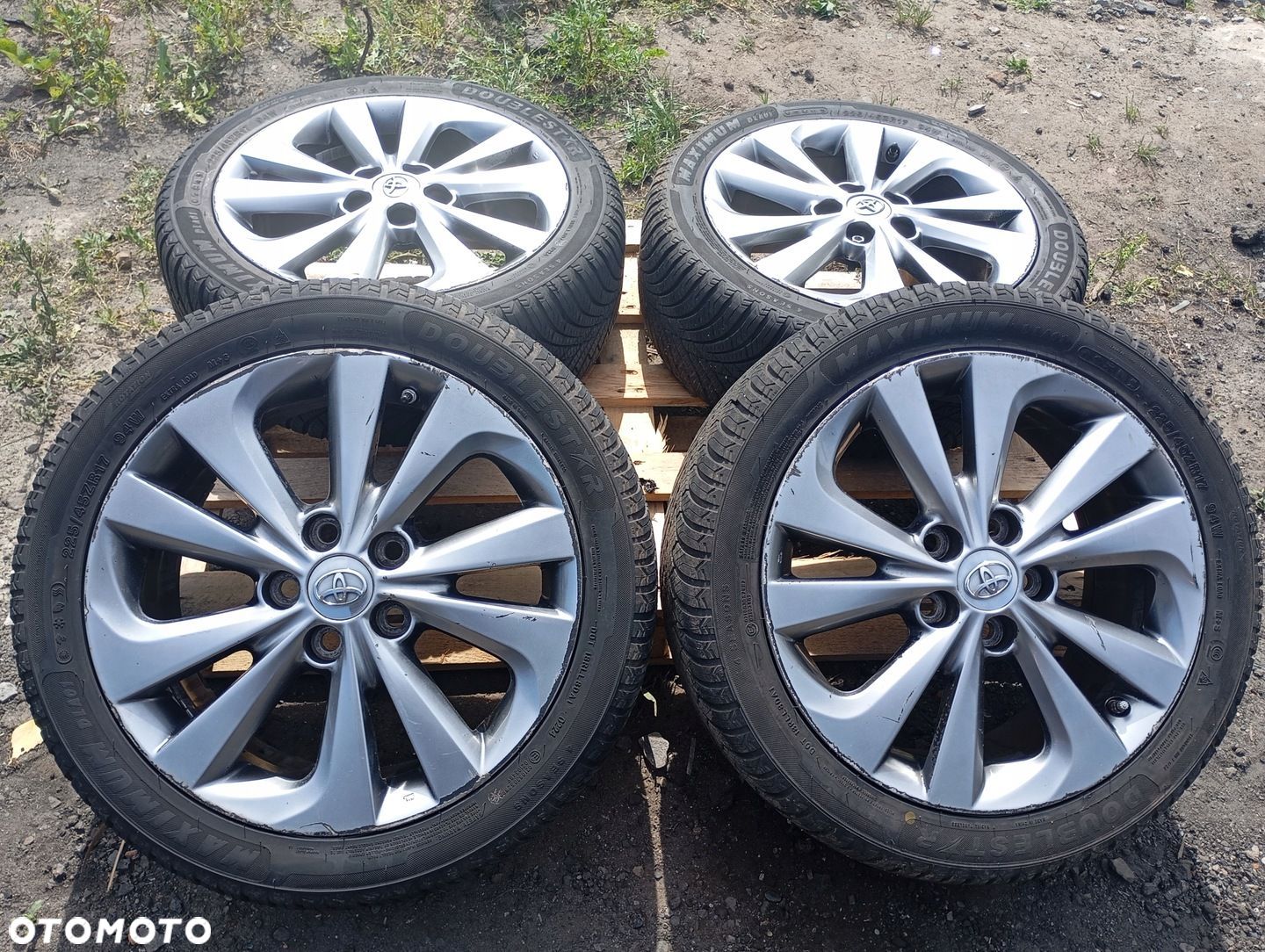 FELGI OPONY TOYOTA AURIS COROLLA AVENSIS 7x17 ET50 OEM - 1