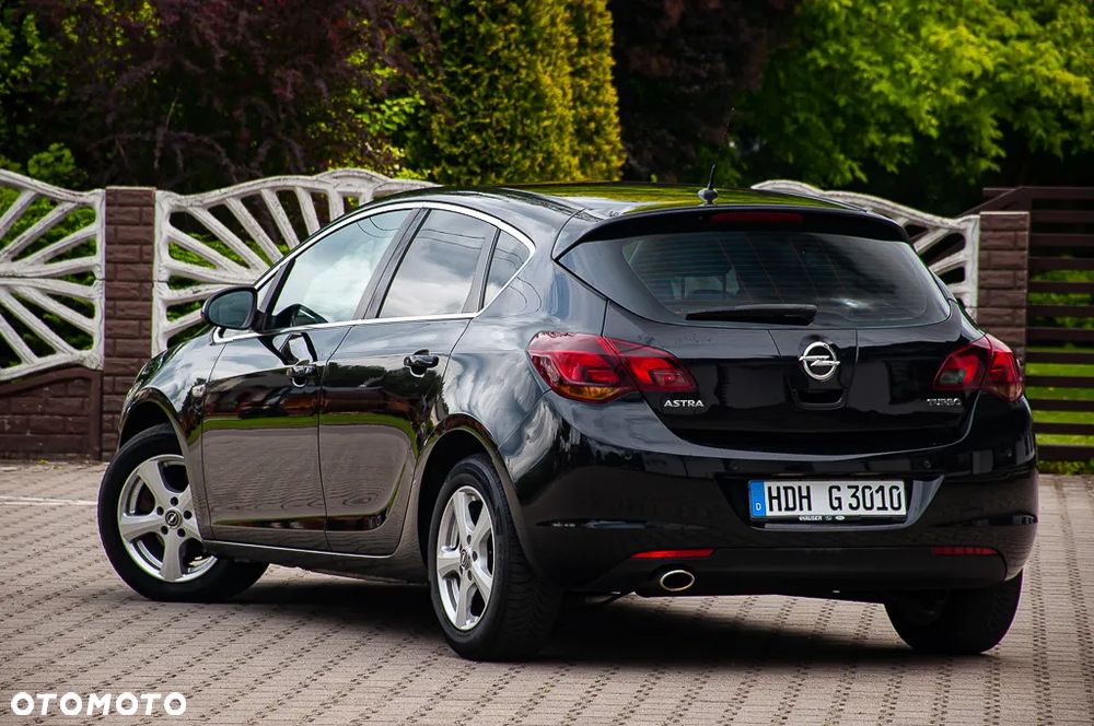Opel Astra 1.6 Turbo Edition Sport - 16