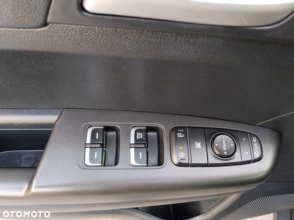 Kia Sportage - 18