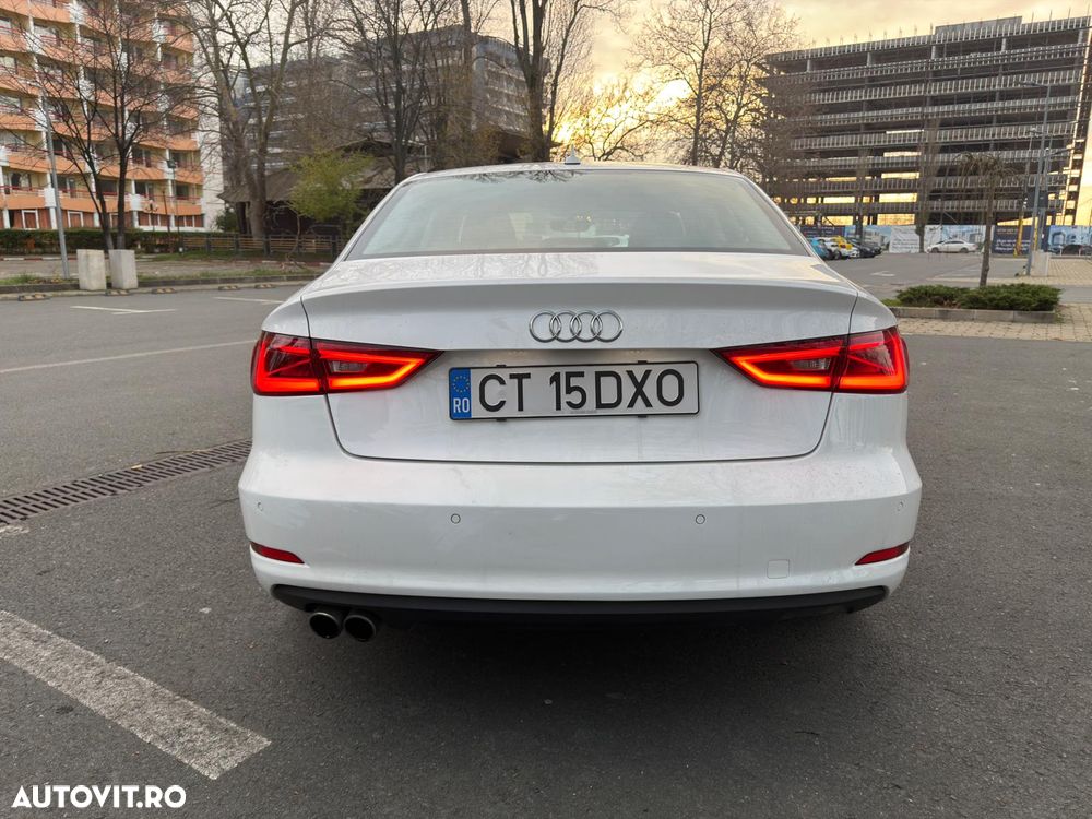 Audi A3 2.0 TDI ack S tronic S line Sportpaket - 6