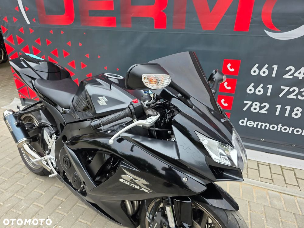 Suzuki GSX-R - 16