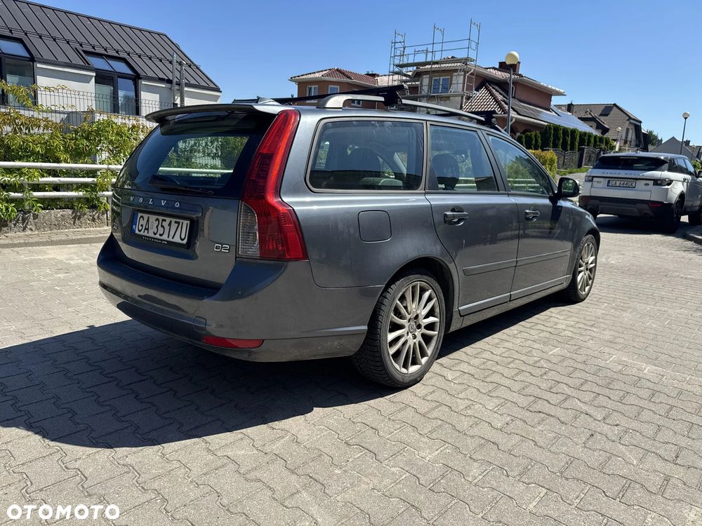 Volvo V50 D2 Kinetic - 9