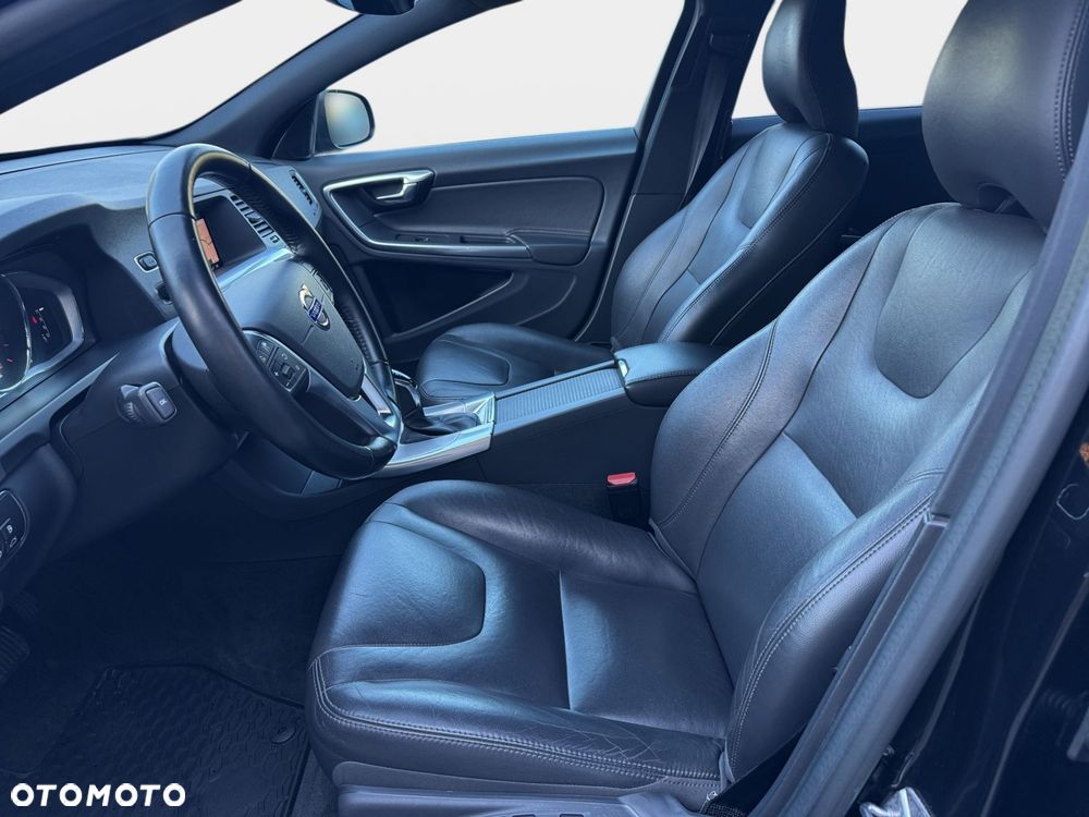 Volvo V60 - 26