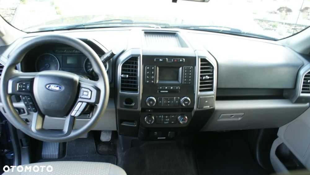 Ford F-150 - 12