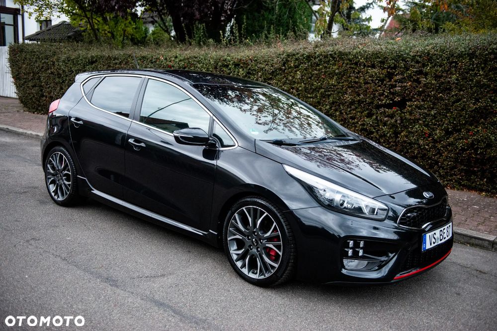 Kia Ceed 1.6 T-GDI GT - 3
