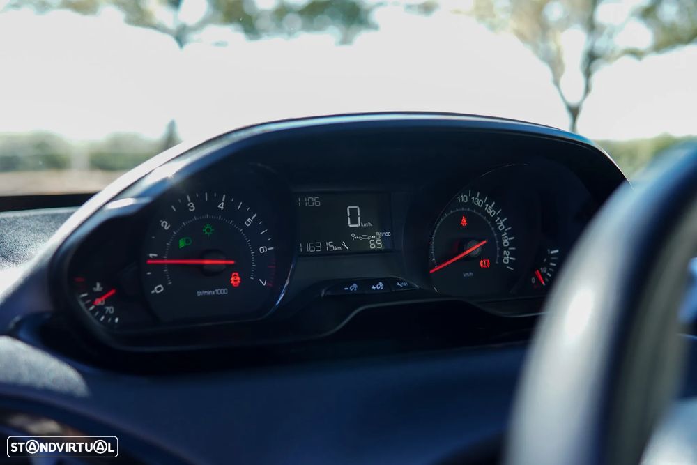 Peugeot 208 1.2 PureTech Style - 50