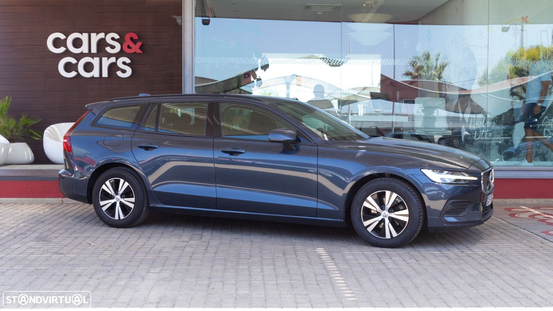 Volvo V60 2.0 D3 Geartronic - 1