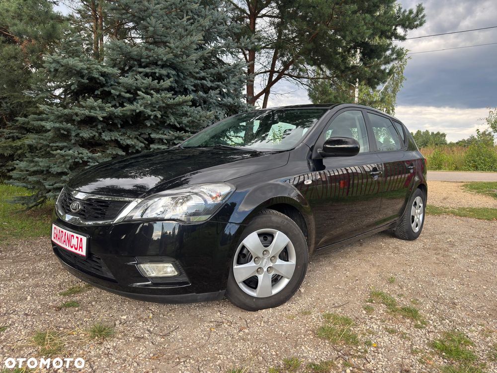 Kia Ceed - 3