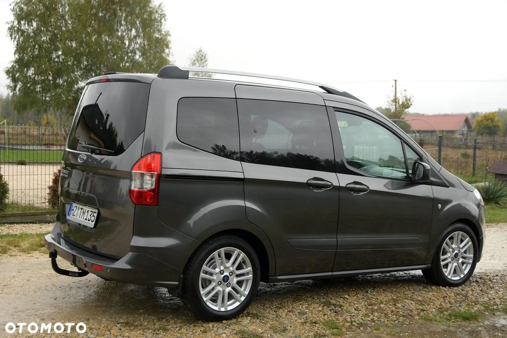 Ford Tourneo Courier 1.5 TDCi Titanium - 8