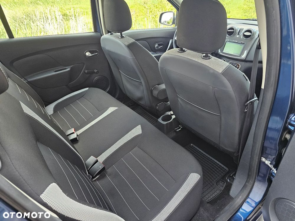 Dacia Sandero TCe 90 Celebration - 13