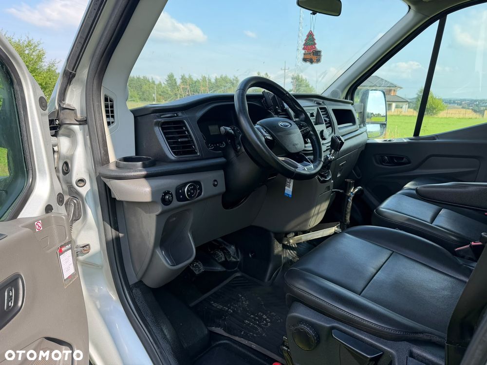 Ford Transit - 4