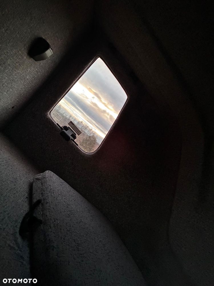 Mercedes-Benz SPRINTER - 5