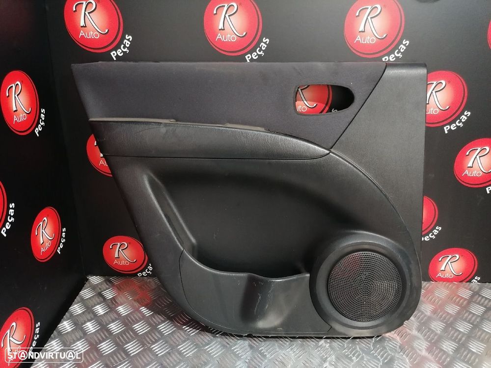 Quartela Trás Esquerda Hyundai Matrix (Fc) - 1