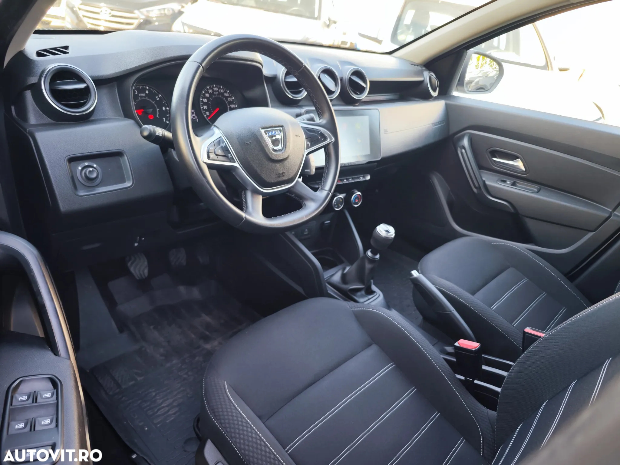 Dacia Duster 1.5 Blue dCi 4WD Prestige - 9