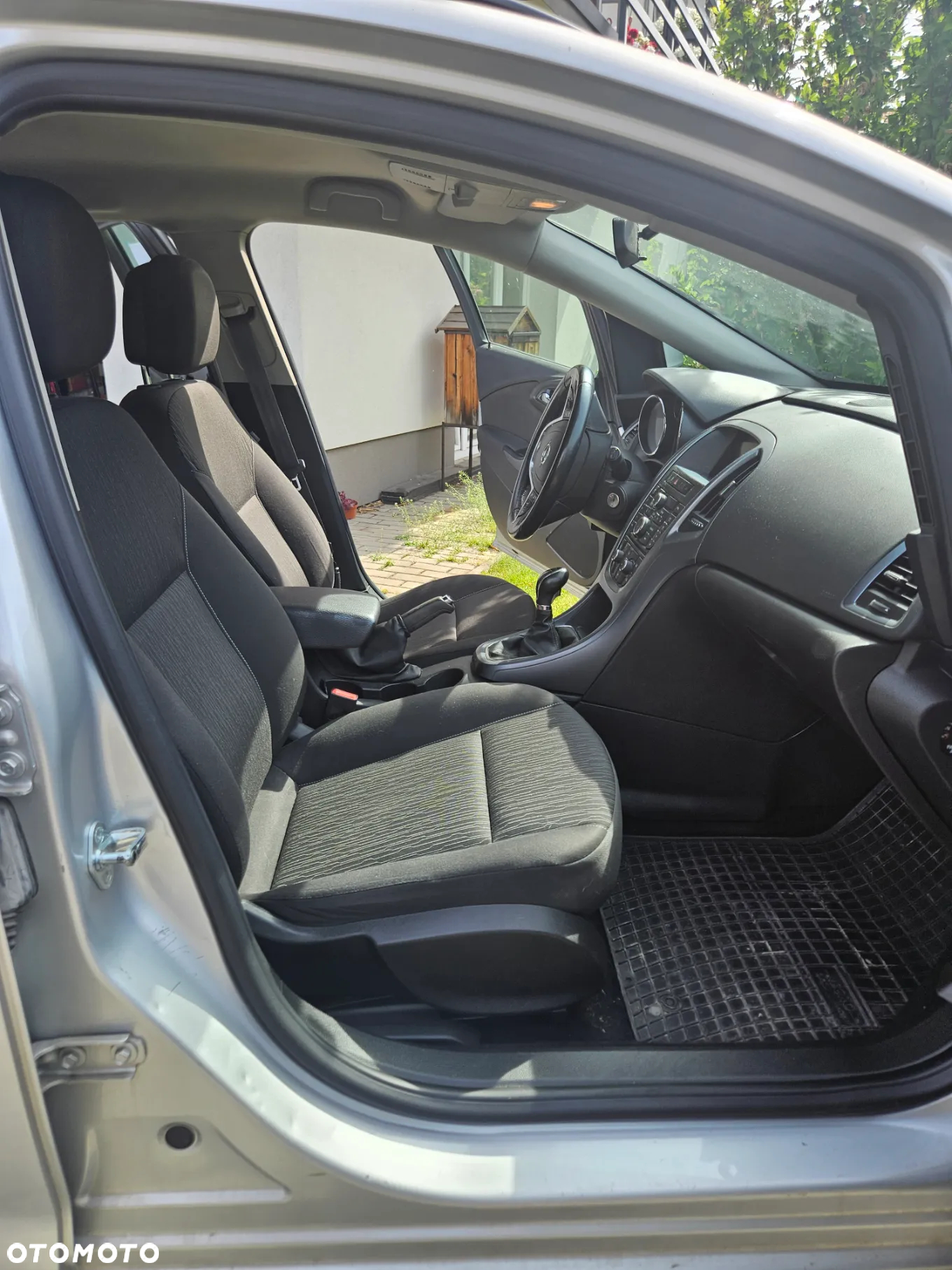 Opel Astra IV 1.6 CDTI Enjoy - 5
