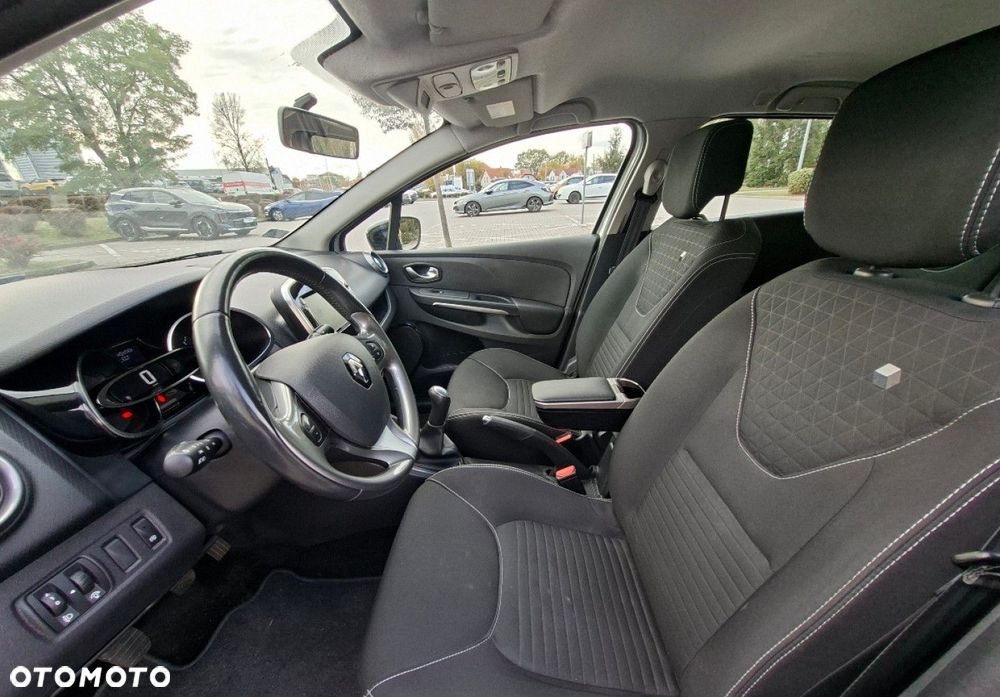 Renault Clio - 20