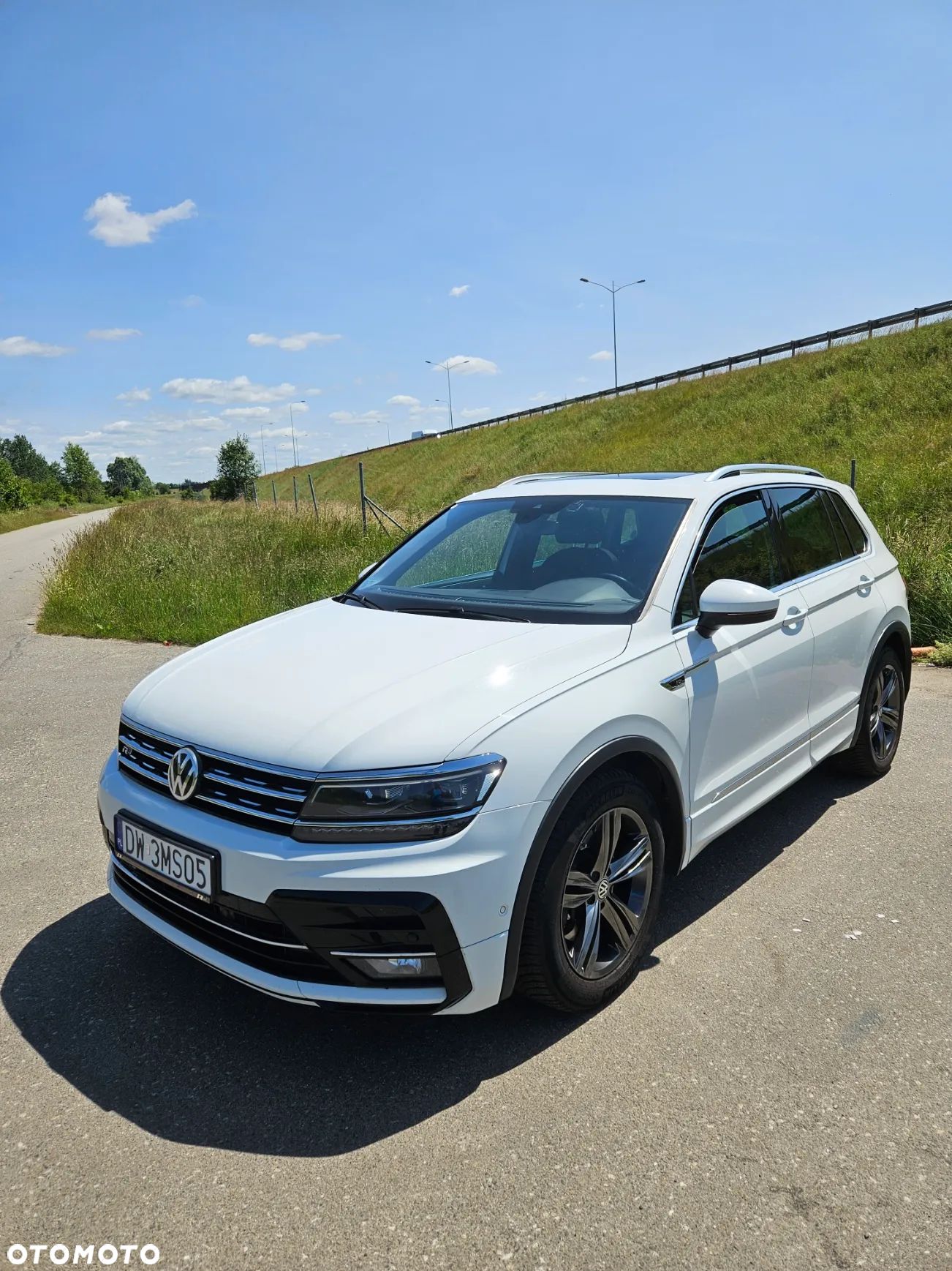 Volkswagen Tiguan 2.0 TSI 4Mot R-Style DSG - 1