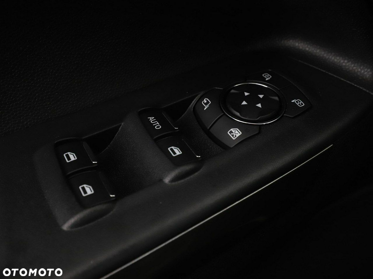 Ford EcoSport 1.0 EcoBoost COOL&CONNECT - 32