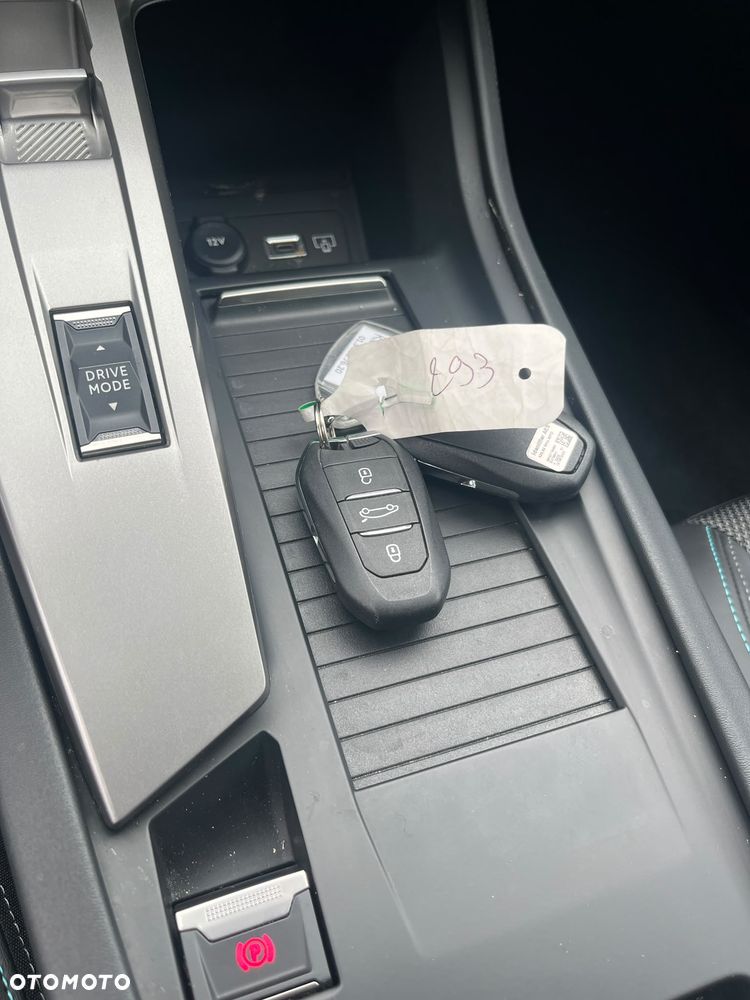 Peugeot 308 PureTech 130 EAT8 Allure - 5