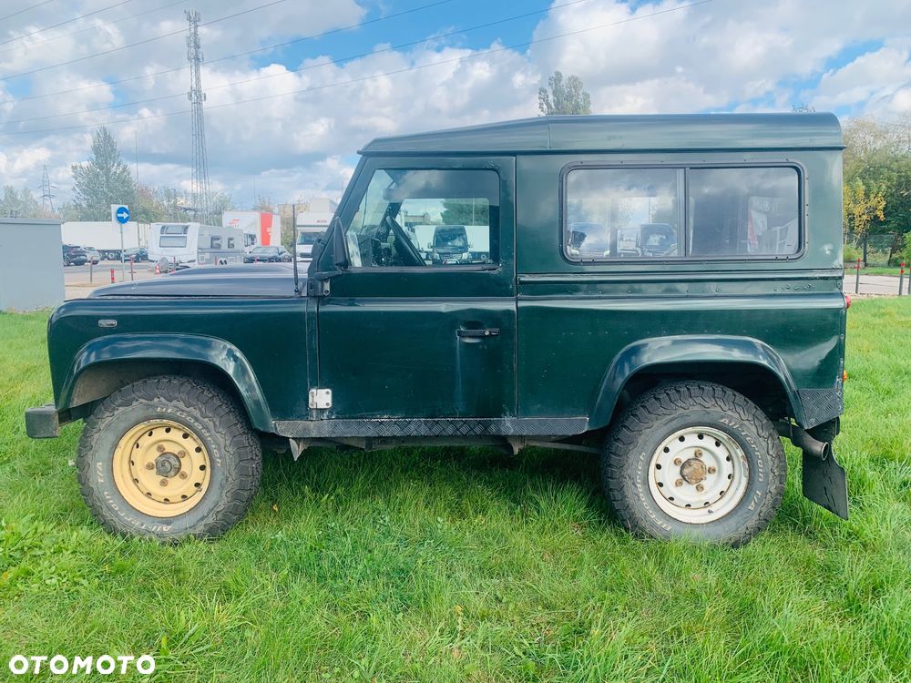 Land Rover Defender - 5