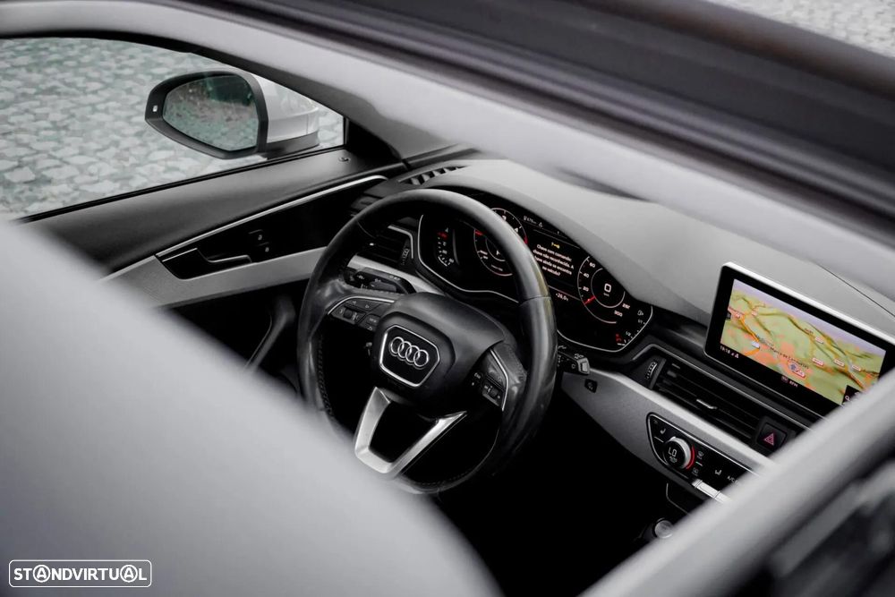 Audi A4 Avant - 13