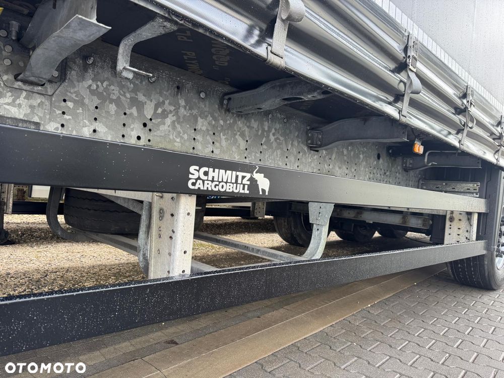 Schmitz Cargobull VARIOS- naczepa typu standard lub mega Dach podnoszony regulowany 10 sztuk Sprzedam. Koła 385/55R22,5 - 12