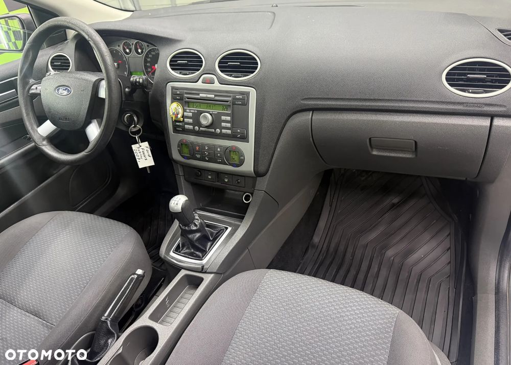 Ford Focus 1.6 FX Gold / Gold X - 16