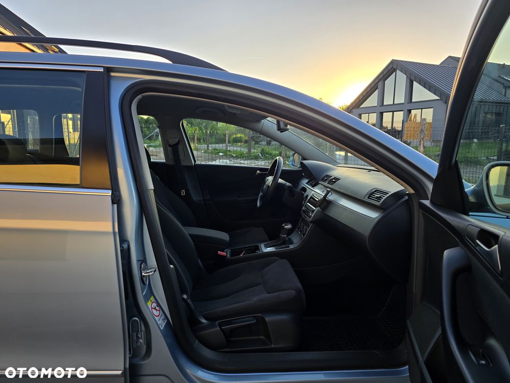Volkswagen Passat 1.4 TSI DSG Comfortline - 22