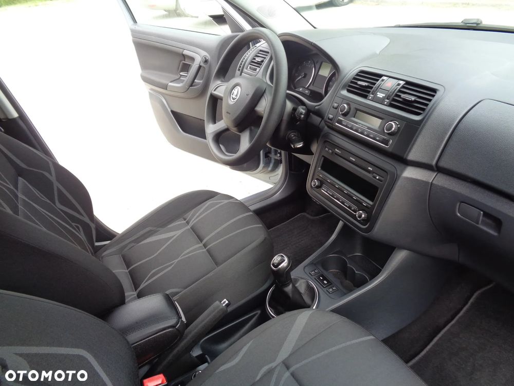 Skoda Fabia 1.2 HTP Ambition Green tec - 23
