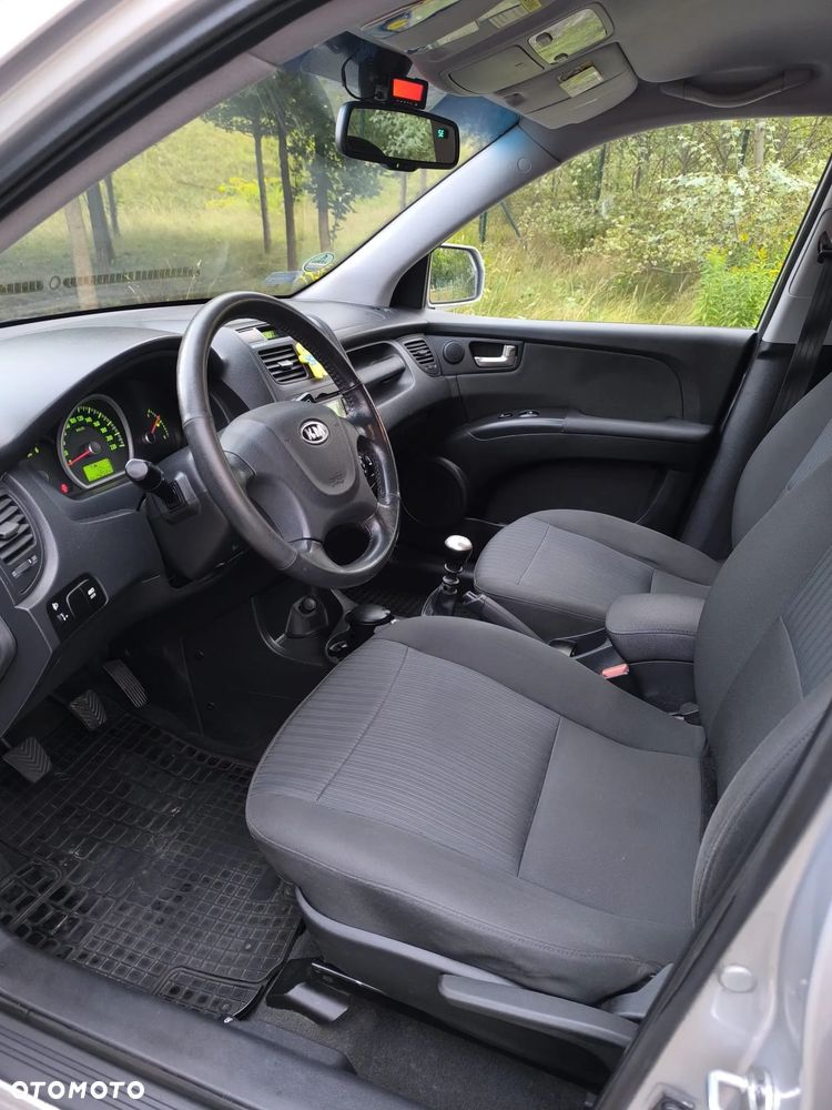 Kia Sportage 2.0 d Tour - 28
