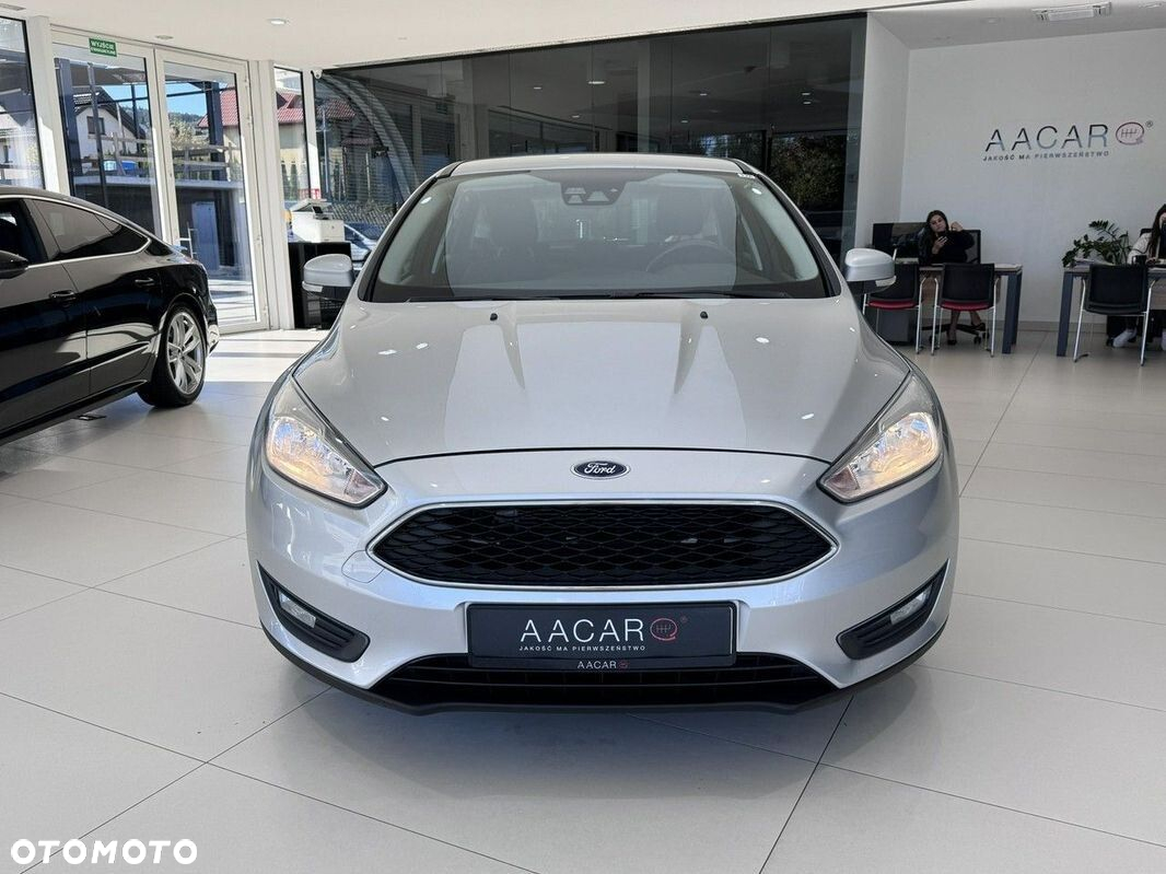 Ford Focus - 10