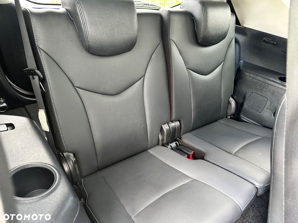 Toyota Prius+ (Hybrid) Executive - 27