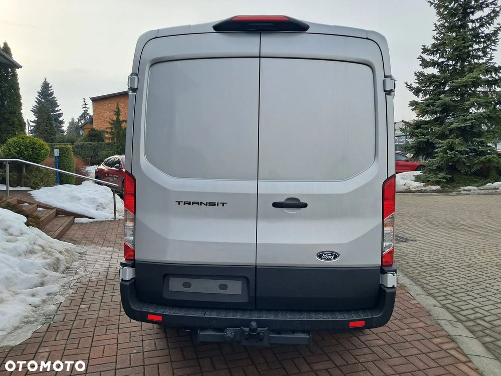 Ford Transit - 9