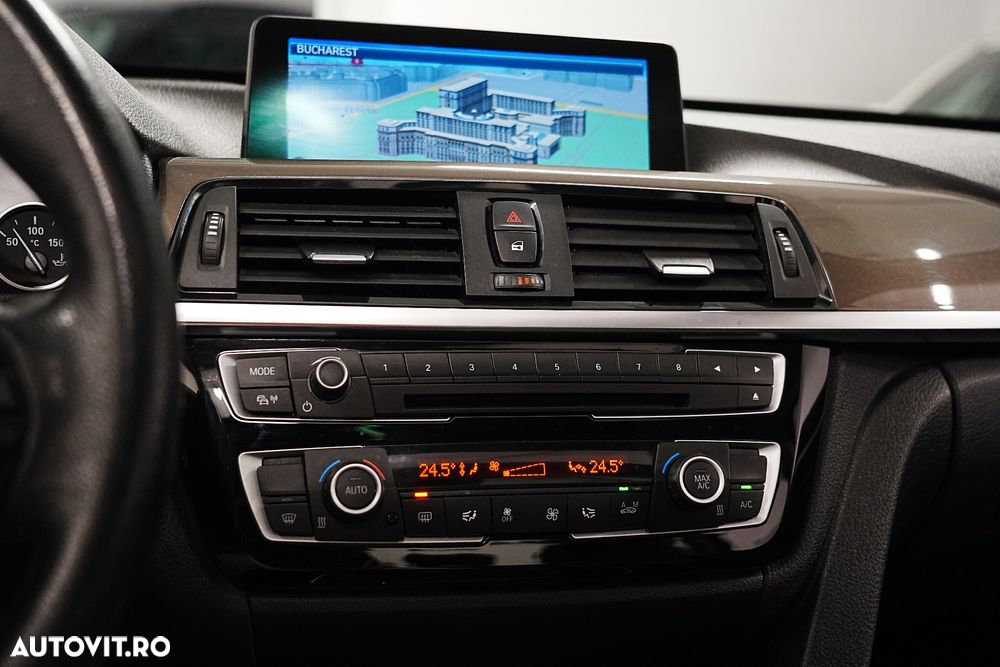 BMW Seria 3 320d Aut. Modern Line - 28