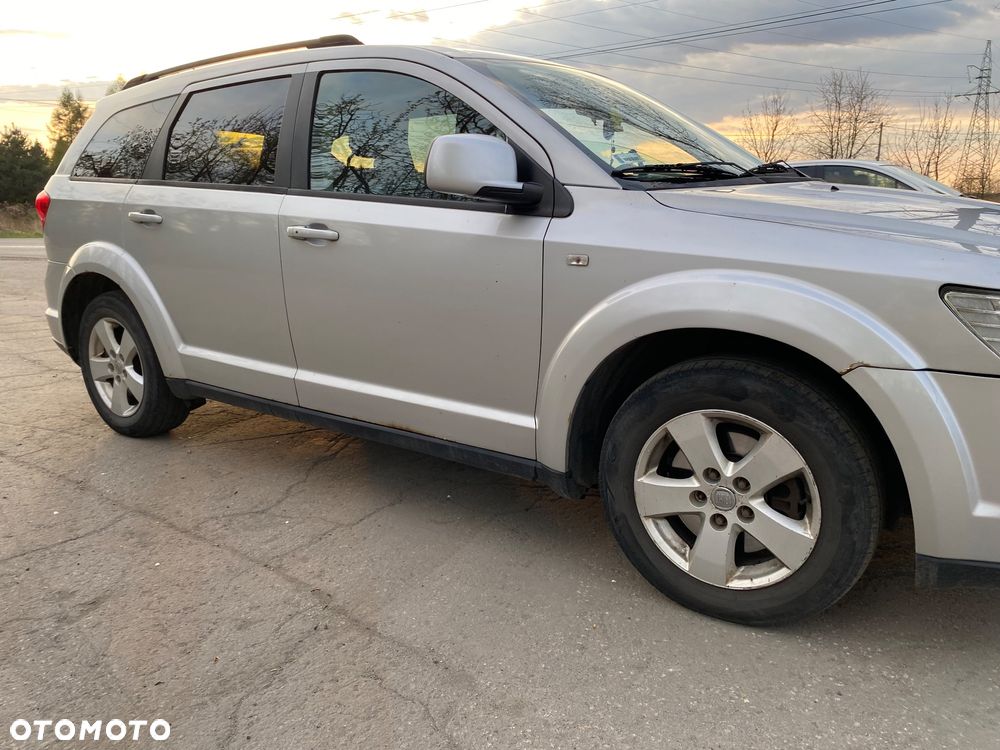 Fiat Freemont 2.0 Multijet Lounge AWD - 3