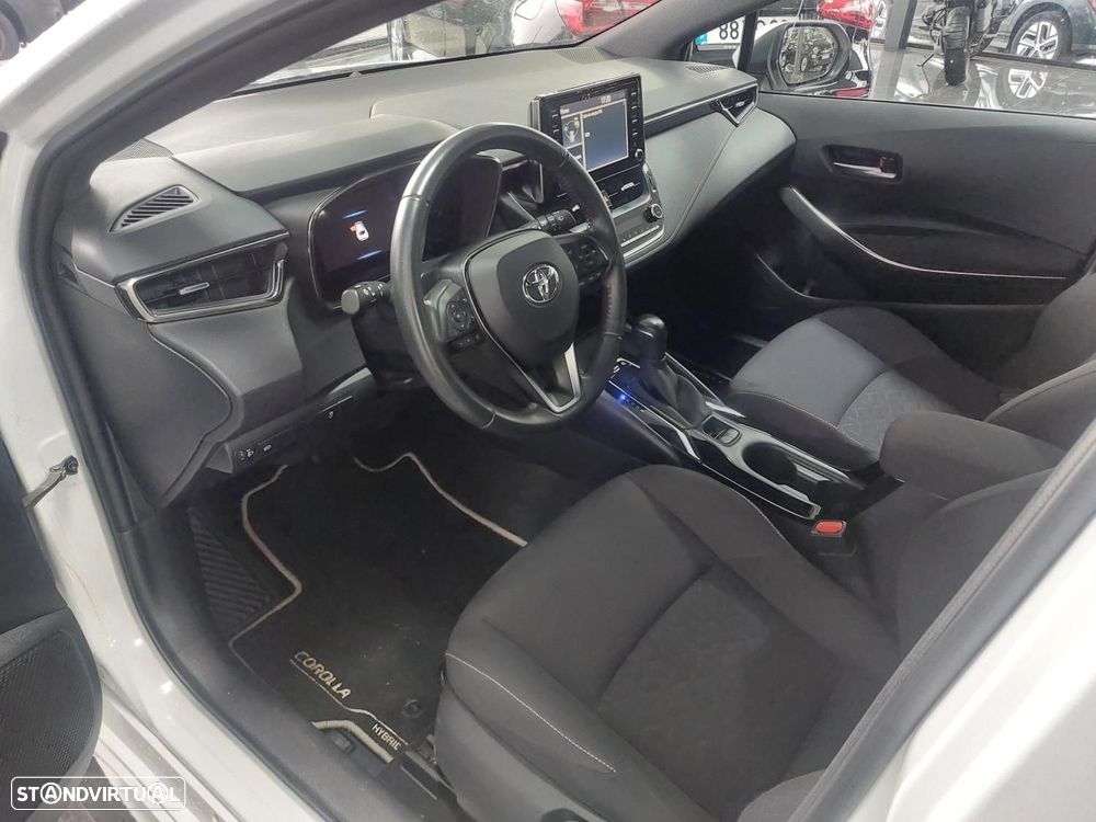 Toyota Corolla 1.8 Hybrid Comfort - 13
